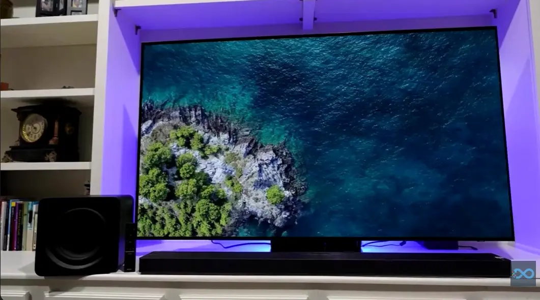 مراجعة Samsung QN80F شاشة ميني LED تركز على الصورة والقيمنغ