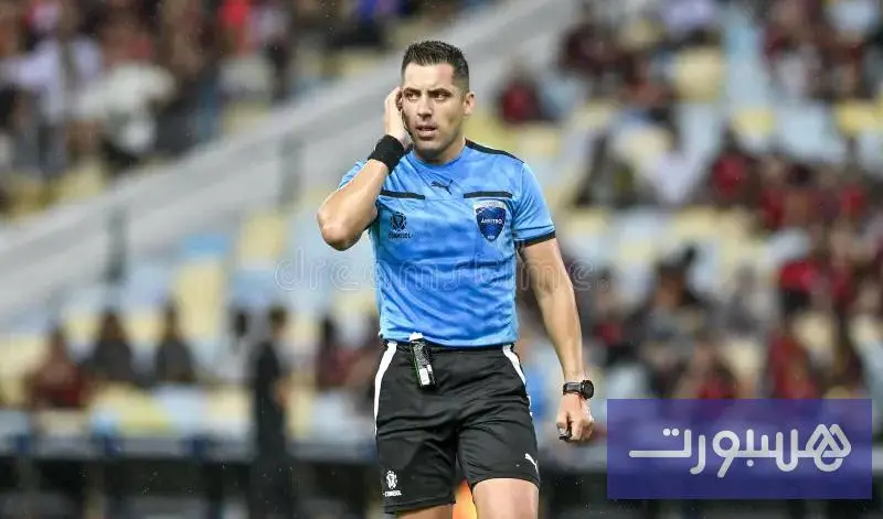 طاقم تحكيم لاتيني للقاء المغرب وسوريا