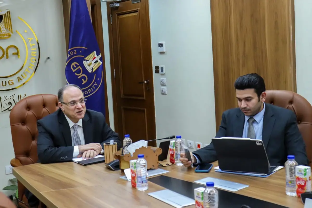 رئيس هيئة الدواء يعقد اجتماعًا افتراضيًا مع مسؤولي مؤسسة جيتس