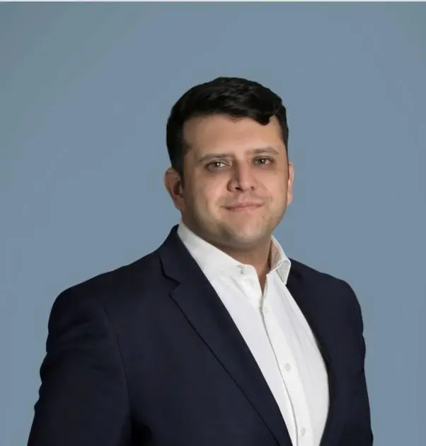 «جيه إل إل»: قلة المعروض والطلب يعززان سوق العقارات في الإمارات بالربع الثالث