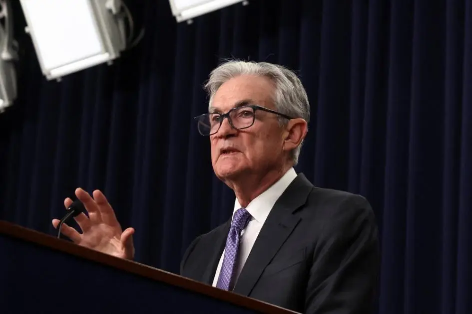 باول يهاجم رسوم ترامب.. هي السبب وراء ارتفاع التضخم