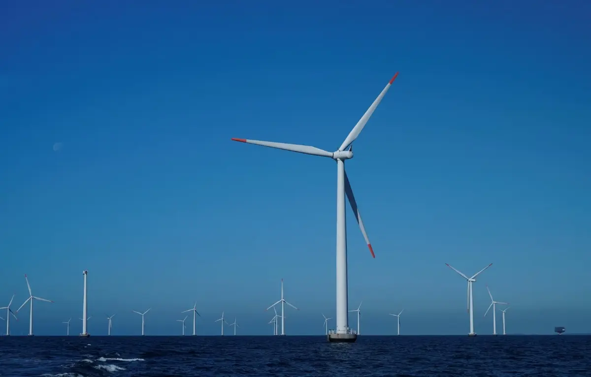 مسار تحول الطاقة يواجه اقتصادًا غير مستقر وانتكاسات سياسية.. من يربح؟ (تقرير) - الطاقة