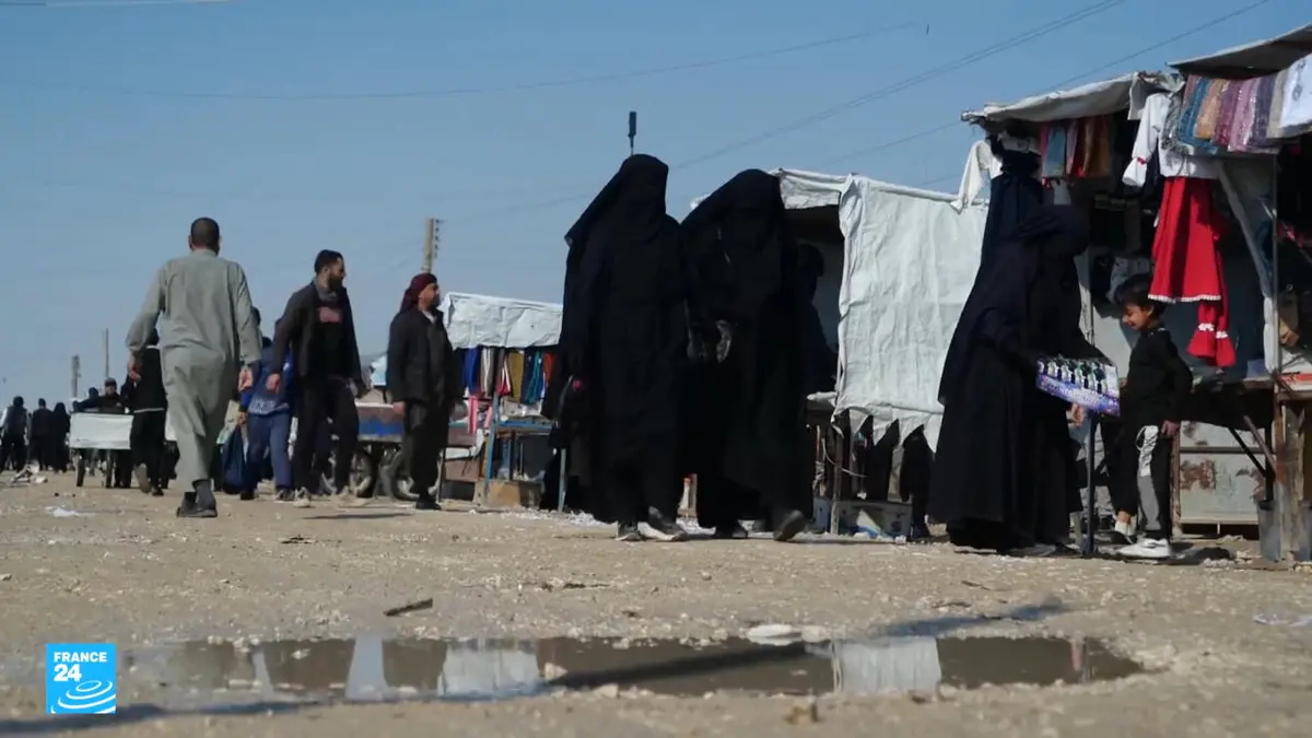 سوريا: إحباط محاولة هروب نساء وأطفال من مخيم الهول في شمال شرق البلاد