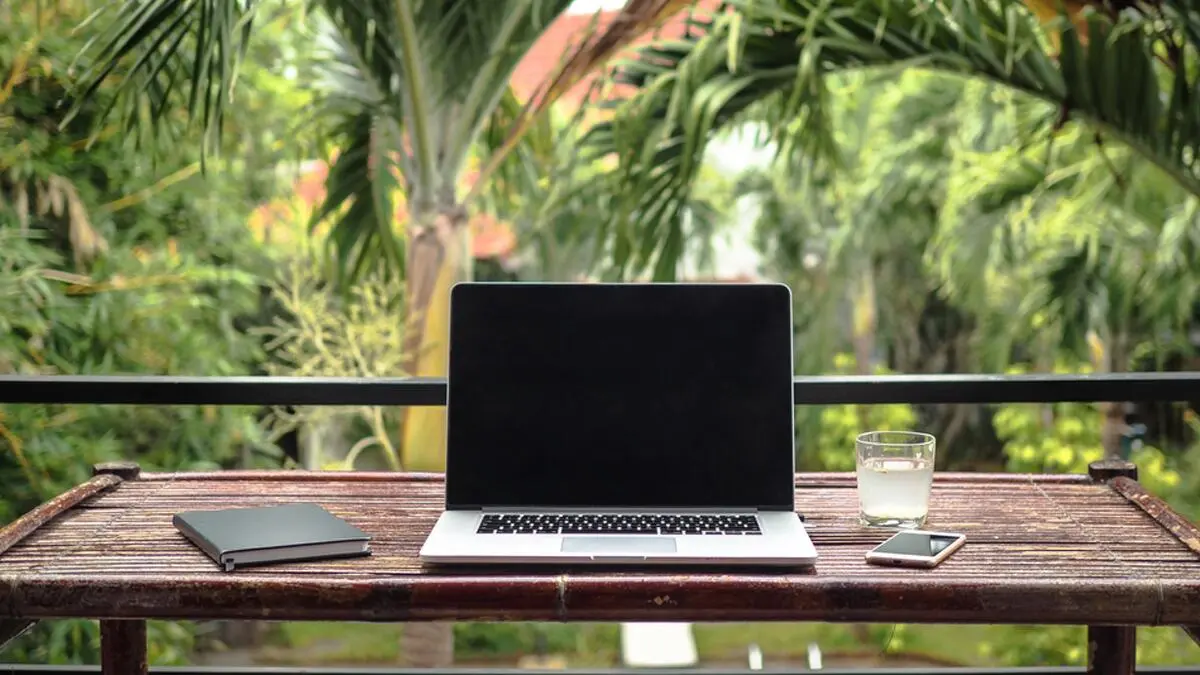 3 خطوات لبناء مسار مهني ناجح في عالم الأعمال المعقد