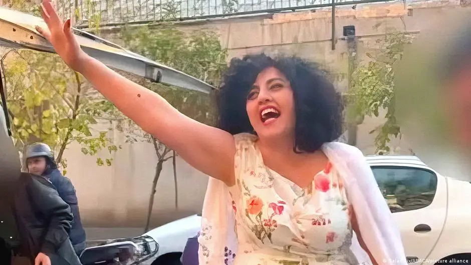 لجنة جوائز نوبل تندد باعتقال الناشطة الإيرانية نرجس محمدي