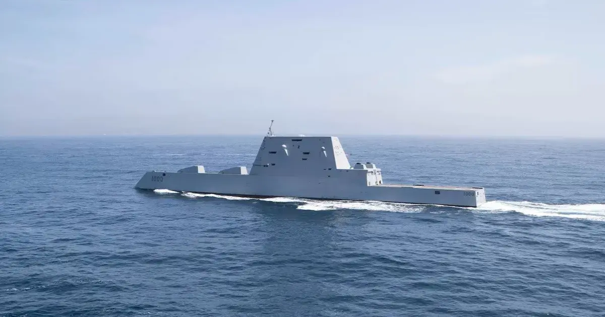 البحرية الأميركية تخطط لدمج صواريخ فرط صوتية في المدمرة Zumwalt