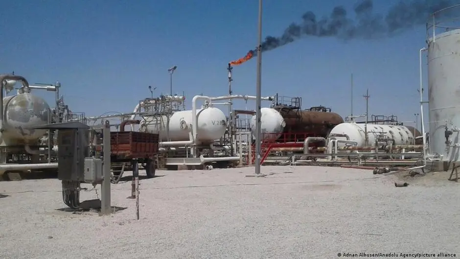 عودة "داعش"؟ قتلى وجرحى بهجوم استهدف حراس منشآت نفطية بسوريا