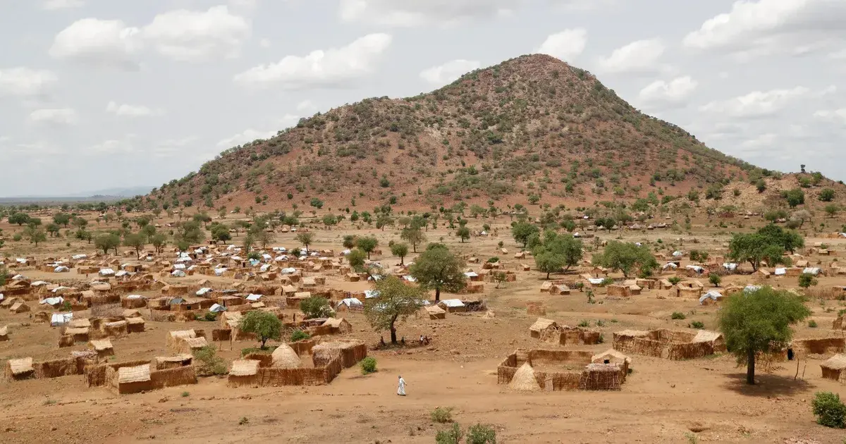 الجيش السوداني يتهم "الدعم السريع" بقصف مقر أممي.. وقوات "حميدتي" تنفي