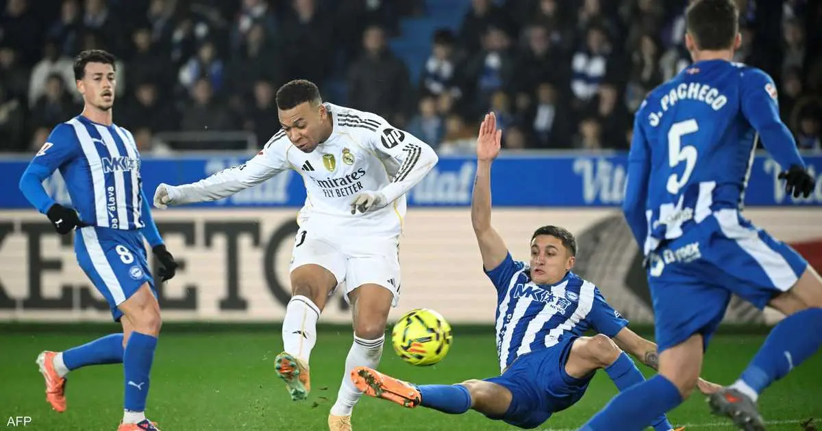 ريال مدريد ينجو من فخ ألافيس ويلاحق برشلونة