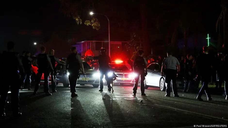 أستراليا- طَعنُ أسقف كنيسة آشورية أثناء قداس واعتقال المهاجم