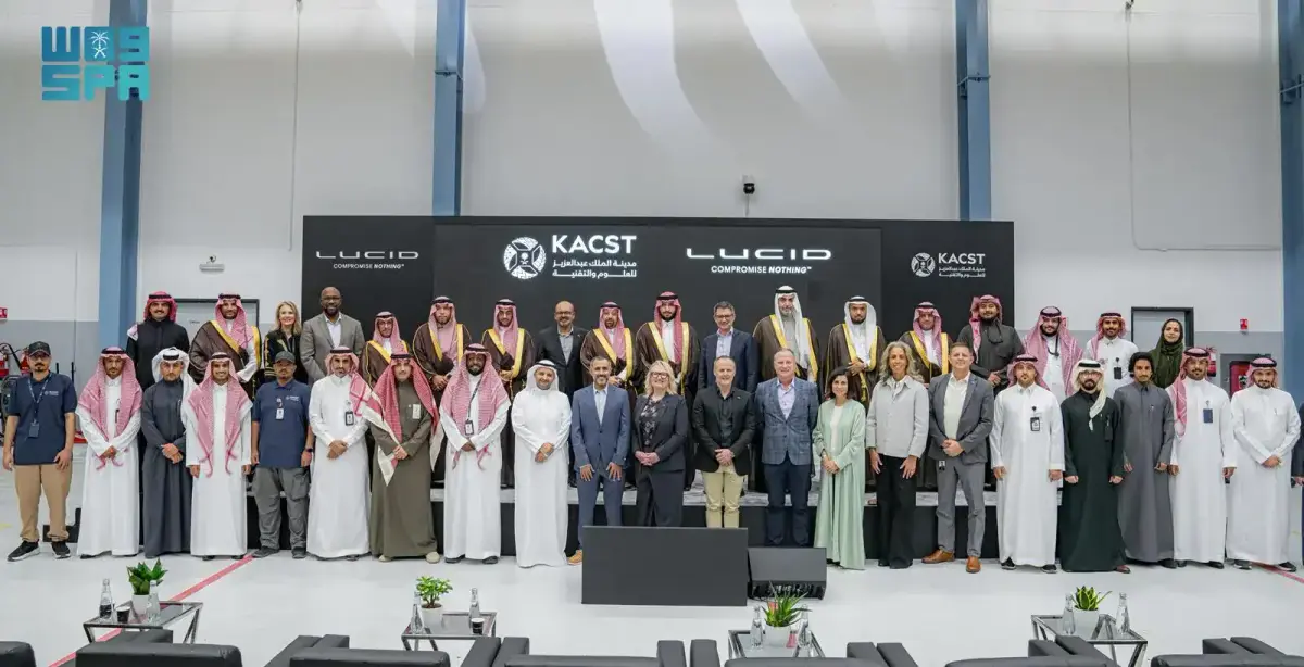للمرة الأولى بالشرق الأوسط.. إطلاق مركز الابتكار للسيارات الكهربائية في السعودية