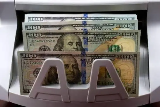 سعر الدولار مقابل الجنيه في البنوك المصرية الأحد 14 ديسمبر 2025