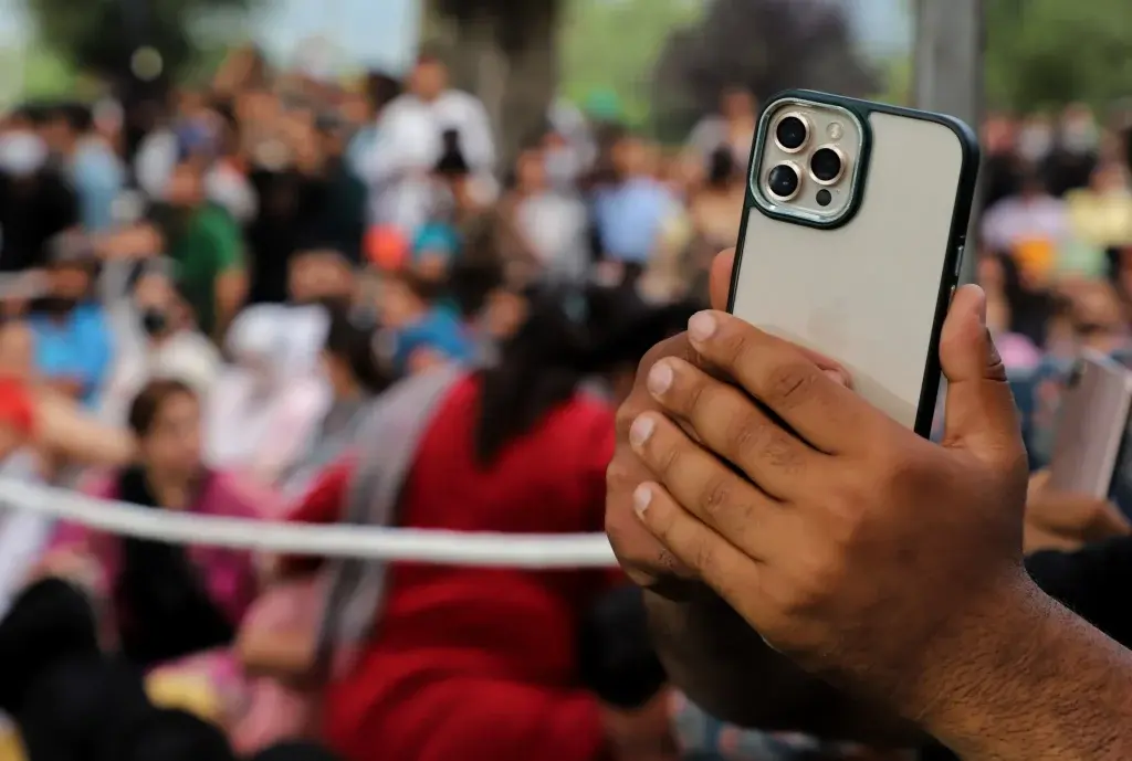 أكبر سوق واتساب يتحول إلى أصعب اختبار حقيقي للتطبيق