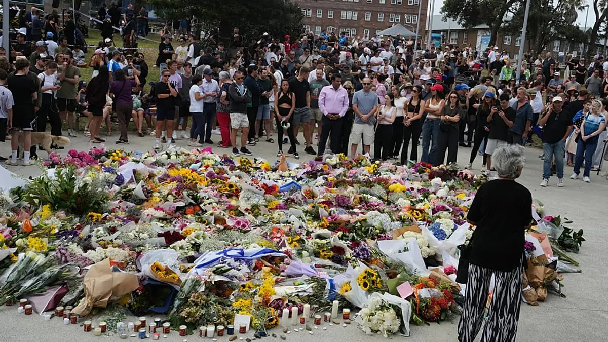 ما خفي في هجوم أستراليا الدموي: حصيلة ثقيلة.. وتساؤلات حول ملف "الأب والابن" والعلاقة بداعش