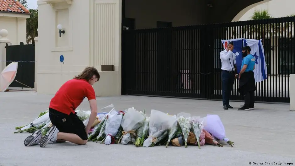 أب وابنه نفذا هجوم سيدني الدموي وتحقيقات حول صلاتهما بداعش