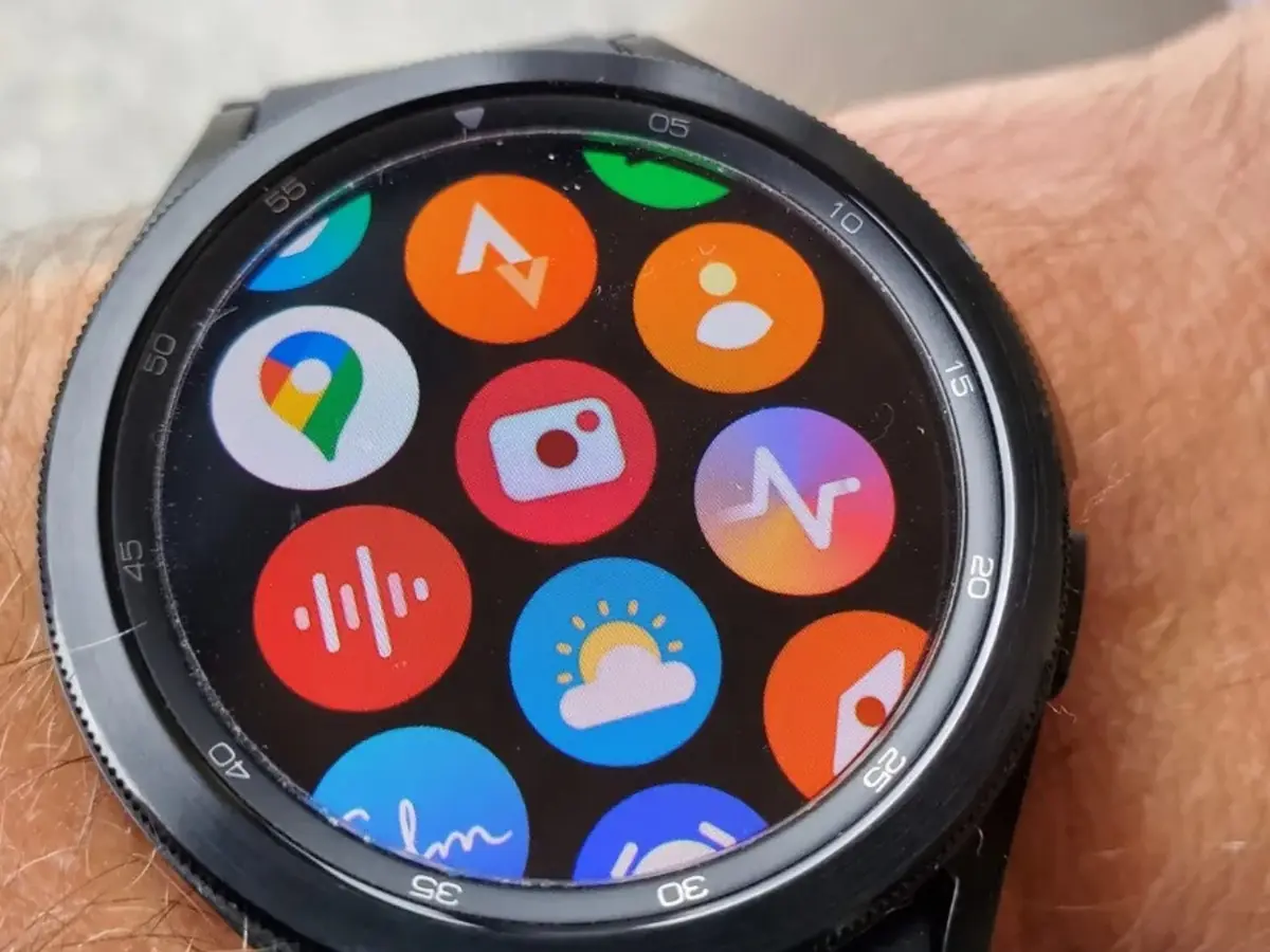 تحديث One UI 8 Watch يصل إلى Galaxy Watch 4