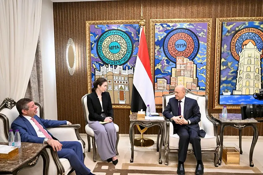 واشنطن تدعم الوحدة اليمنية : الرئيس اليمني يستقبل سفير الولايات المتحدة الأميركية