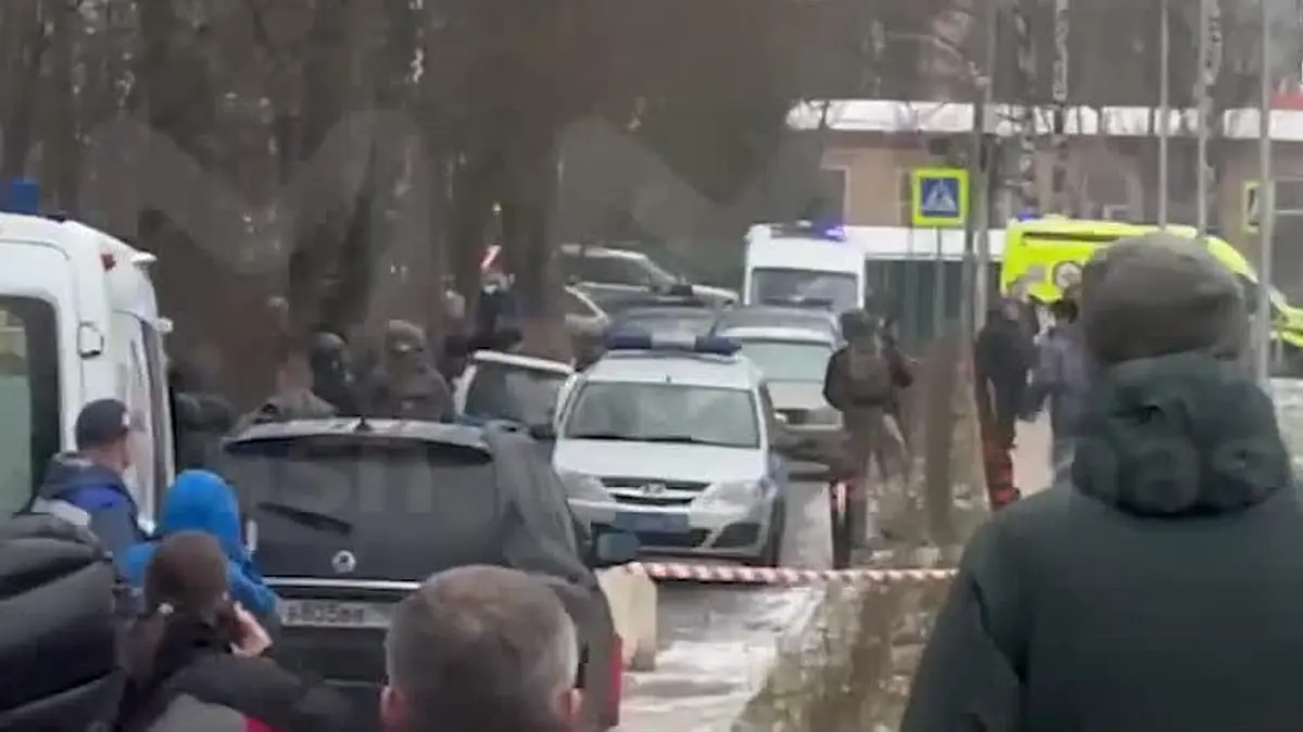 مأساة في مدرسة بضواحي موسكو: مراهق يهاجم تلاميذ بسكين