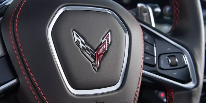 وكيل شيفرولية يرفض صيانة كورفيت C8 بسبب “مسمار”