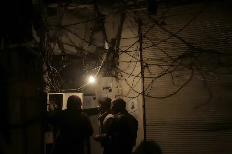 وزارة العدل تصدر تعميمًا هامًّا بشأن سرقة الكهرباء والتعدي على الشبكات