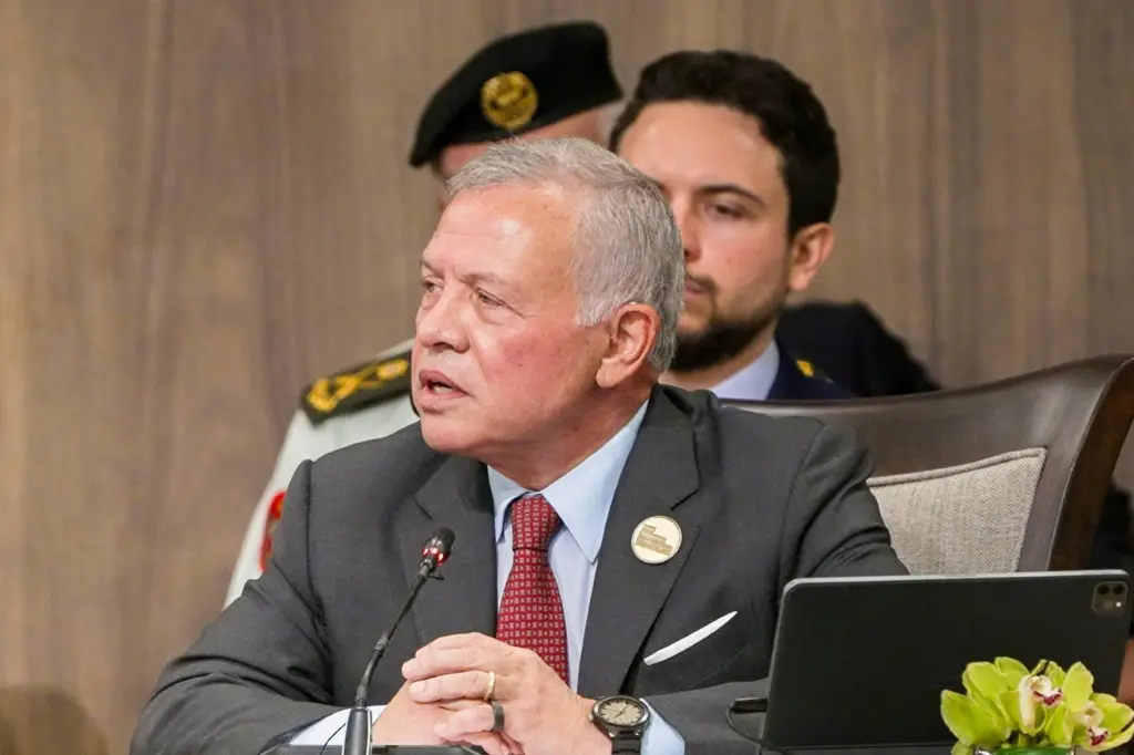 العاهل الأردني يدعو واشنطن إلى ضم المملكة لبرنامج "الدخول العالمي"