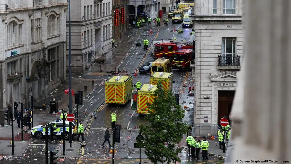 السجن 21 عاما لسائق حول فرحة ليفربول إلى كابوس بدهس العشرات