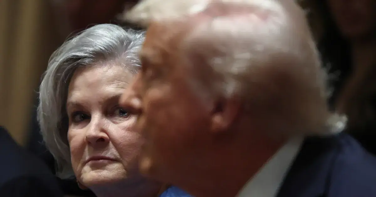 كبيرة موظفي البيت الأبيض: ترمب يتمتع بشخصية مدمن كحول وإدارته شهدت صراعات