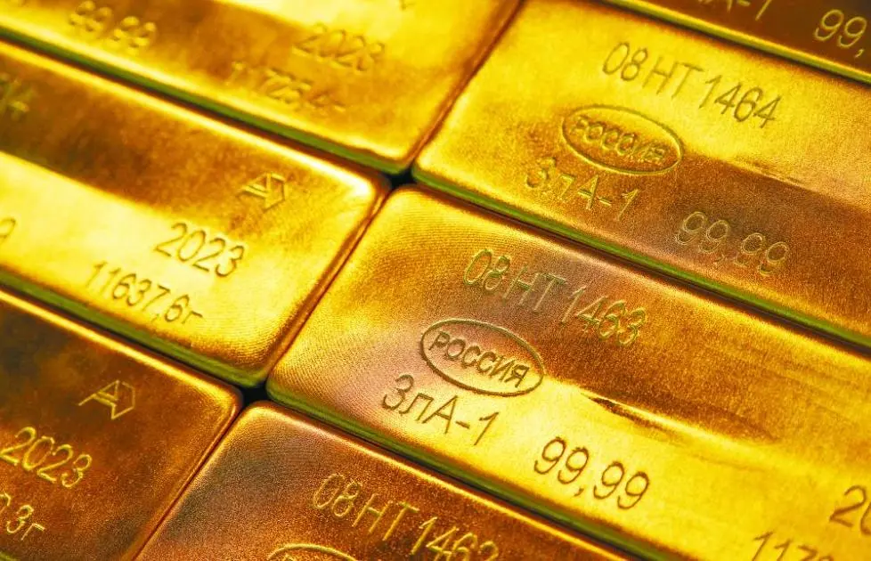 الذهب يقفز إلى 4337 دولاراً والفضة فوق 66