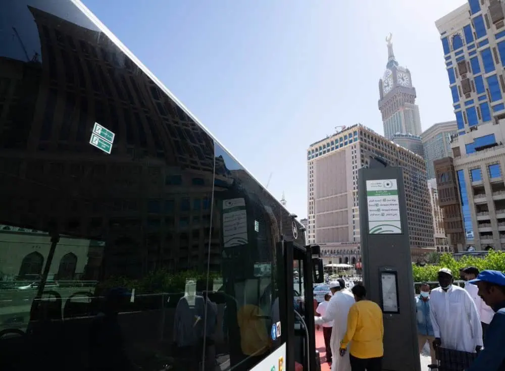 أمير القصيم يرأس اجتماعًا لاستعراض الإستراتيجية الوطنية للنقل