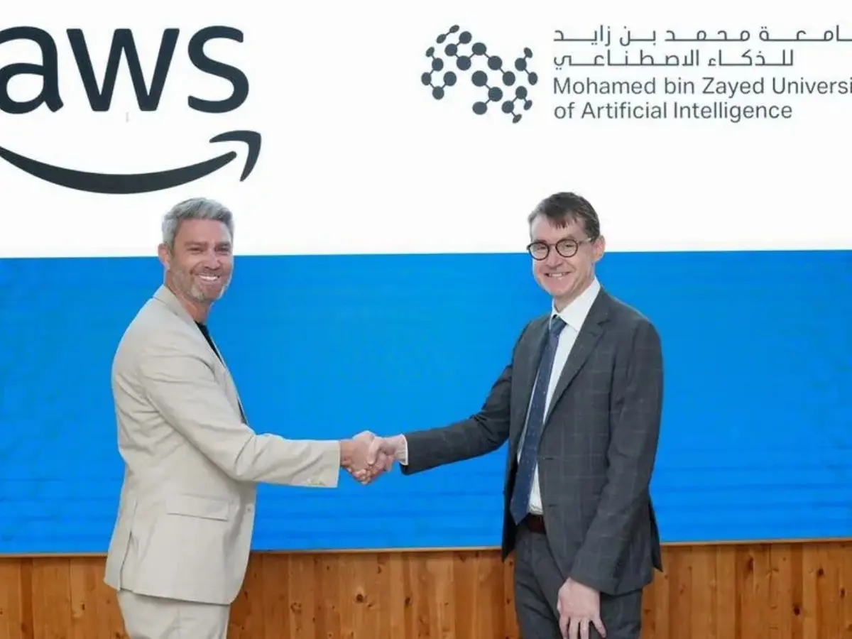 شراكة بين جامعة محمد بن زايد للذكاء الاصطناعي وأمازون ويب سيرفيسز