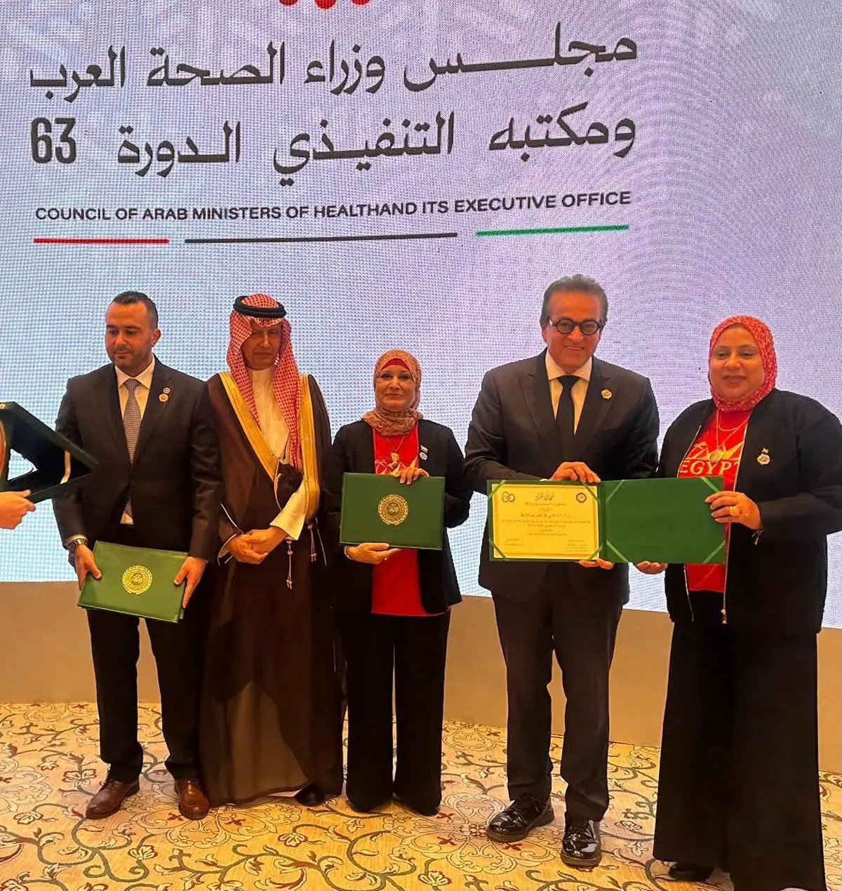 وزير الصحة: مصر تحصد جائزتي الطبيب العربي والعمل المميز في التمريض والقبالة