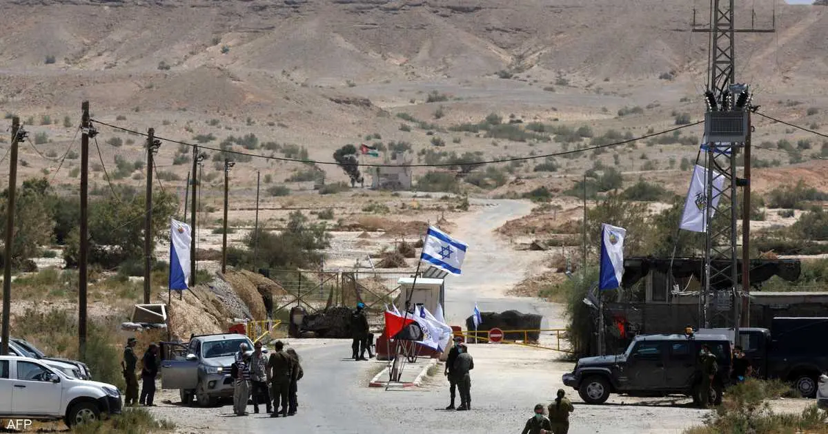 حاجز أمني ومصائد درون.. ماذا تفعل إسرائيل على حدودها؟