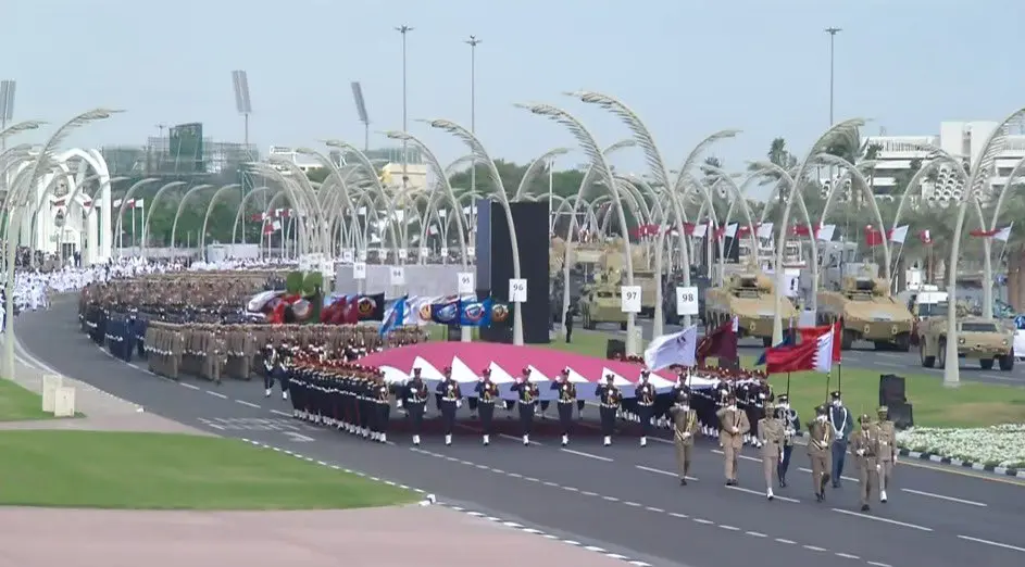 قطر تحيي يومها الوطني باحتفالية ضخمة وعروض عسكرية