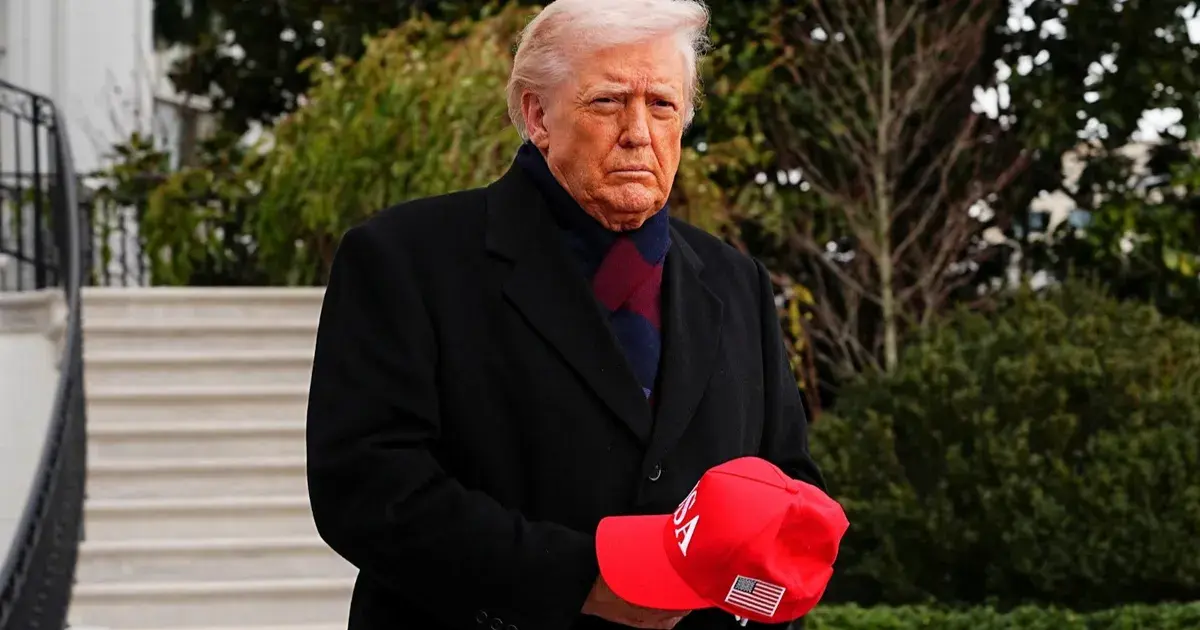 ترمب يعتزم تغيير "تصنيف الماريجوانا" لتخفيف القيود.. تجربة سابقة تكشف التعقيدات