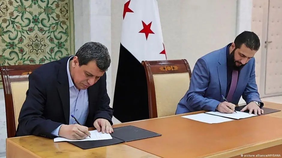 الاتفاق بين دمشق والأكراد.. هل يغير التحالفات الإقليمية؟