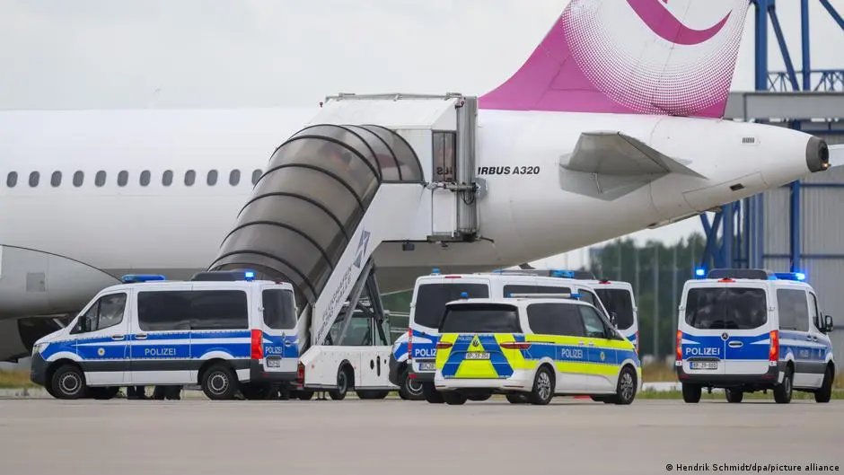 بينها دول عربية- الاتحاد الأوروبي يعتمد قائمة "الدول الآمنة"