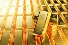 استقرار الذهب ترقباً لبيانات التضخم الأمريكية والفضة قرب مستويات قياسية