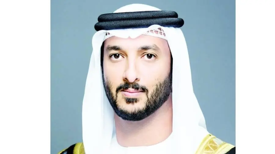 الإمارات وإيرلندا تبحثان تعزيز العلاقات الاقتصادية والسياحية