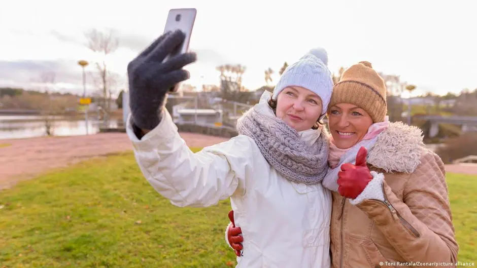 سعادة بلا ضجيج..لماذا يتفوق الفنلنديون في السعادة؟