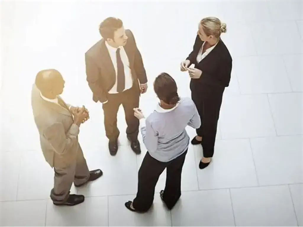 الوظائف الوهمية.. لماذا تعلن الشركات عنها؟