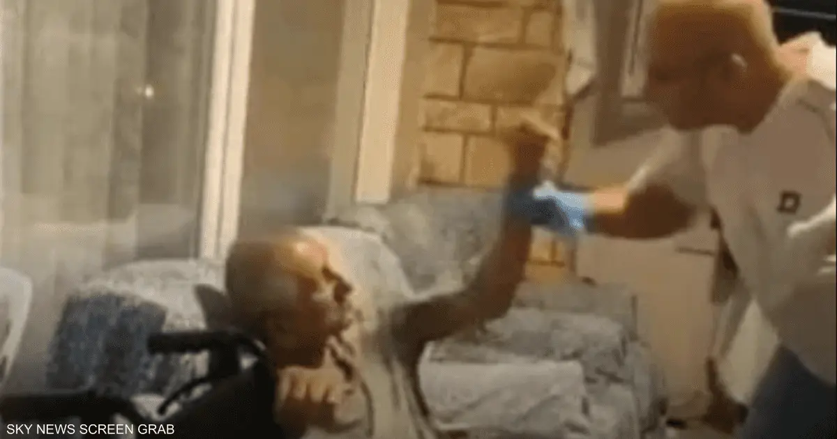 فيديو.. ضرب مسن داخل دار رعاية في تركيا يثير موجة غضب