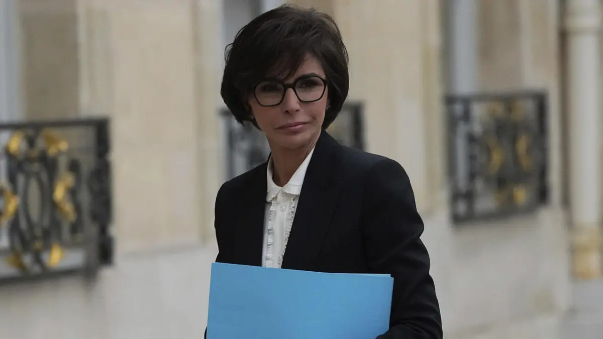الشرطة تفتش منزل ومكتب وزيرة الثقافة الفرنسية في تحقيق فساد