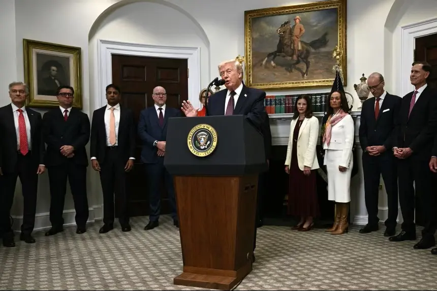 دونالد ترامب يوقع اتفاقاً مع 9 شركات أدوية كبرى لخفض أسعارها