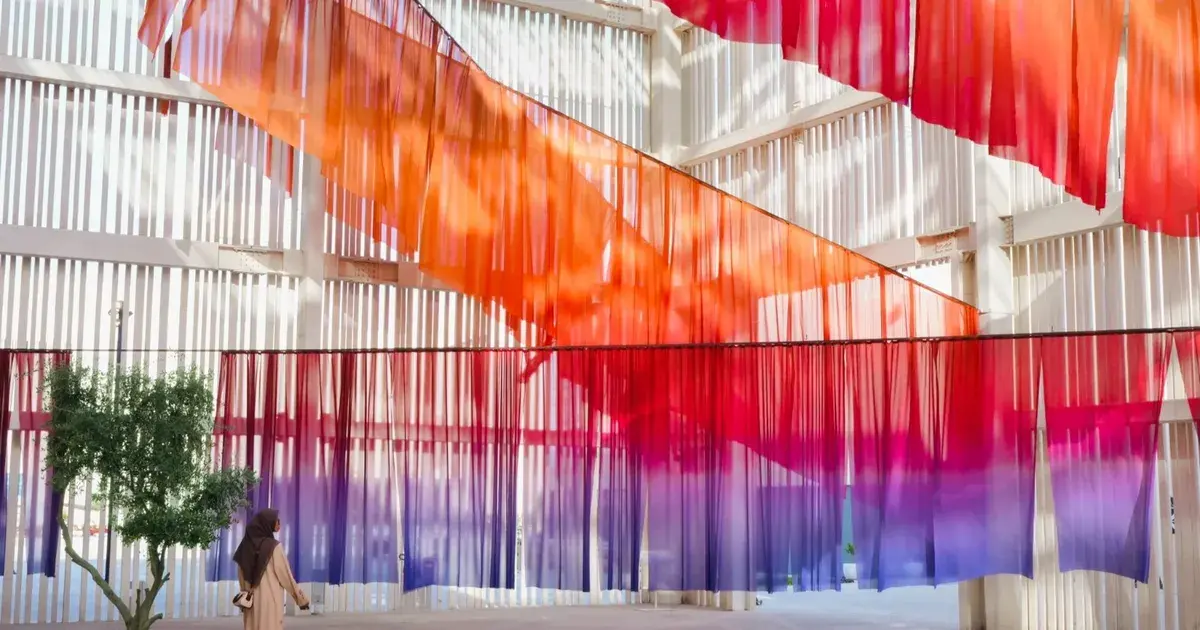 "بينالي الدرعية" للفن المعاصر يجمع 65 فناناً عالمياً