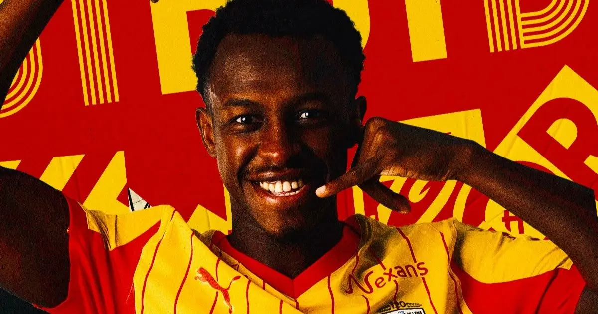 سعود عبد الحميد يسجل هدفه الأول مع لانس ويقوده للتقدم بكأس فرنسا