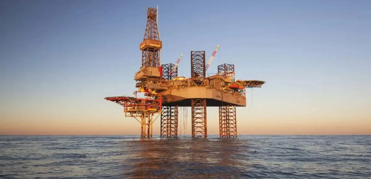 شركات النفط والغاز البريطانية تتسلح بصفقات الدمج لمواجهة ضريبة الأرباح (تقرير) - الطاقة