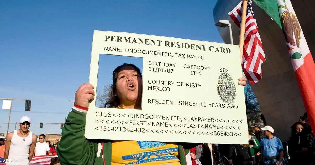 صدمة للملايين.. ترامب يوقف قرعة الهجرة