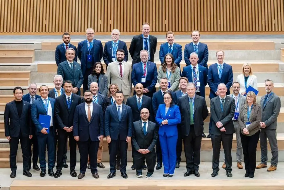 الإمارات وإسكتلندا تستكشفان فرص الاستثمار في القطاعات المستقبلية