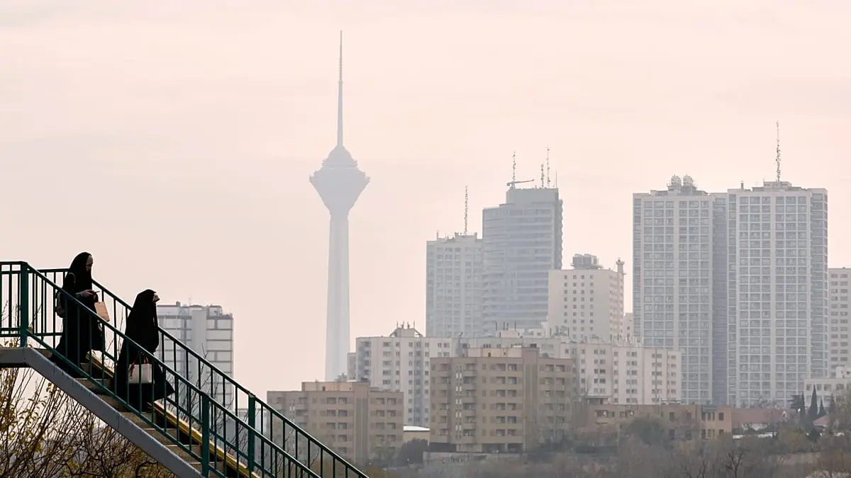 دعوات لإنقاذ بطل ملاكمة إيراني يواجه خطر الإعدام