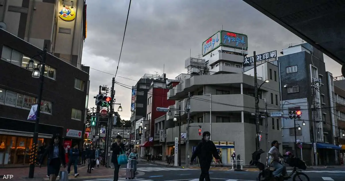 الفائدة ترتفع… والاقتصاد الياباني يواجه مأزقاً بنيوياً معقدا